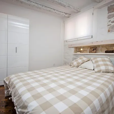 Apartment Pisinium *